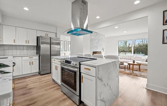 Fully Furnished, Remodeled House for Rent