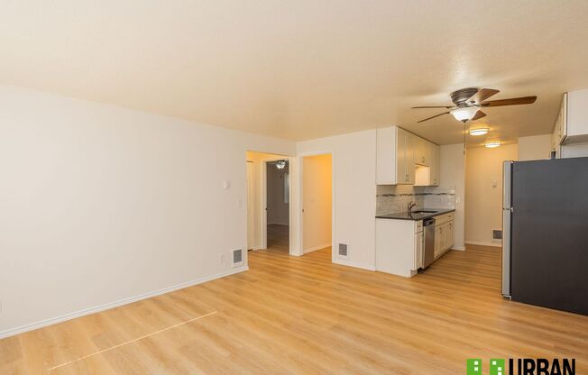 Upriver Dr. 3531-3533 E