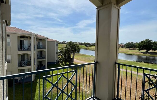 2 beds, 2 baths, 1,133 sqft, $1,750, Unit BD433DST