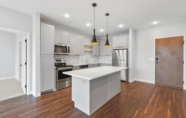 2 beds, 2 baths, 1,089 sqft, $1,500, Unit 308