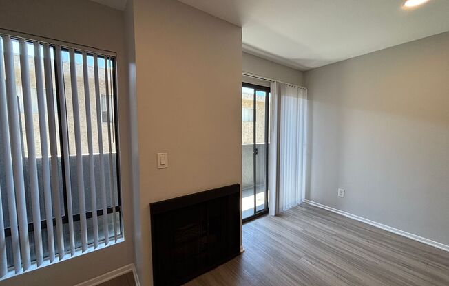 1 bed, 1 bath, 700 sqft, $1,748, Unit 219