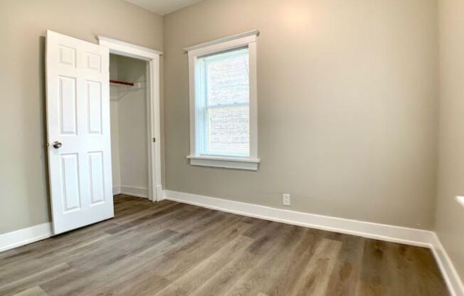 2203-09 S. Ridgeway Ave