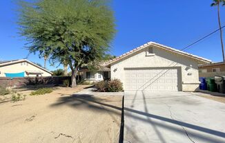 AVAILABLE NOW! 3 Bed 2 Bath Home in Palm Desert!