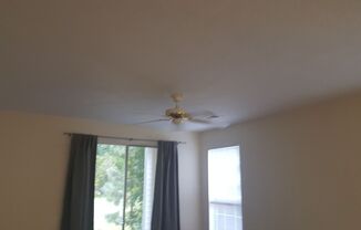 2 Bedroom Condo in River Oaks