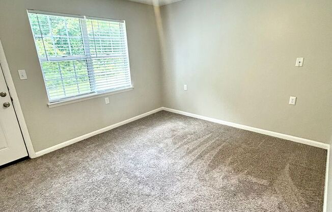 1 bed, 1 bath, 815 sqft, $900, Unit 1088