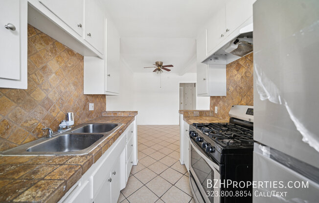 1220 N. Ogden Dr.
