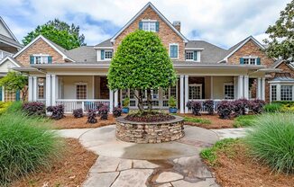 Lodge at Mallard Creek Apartments