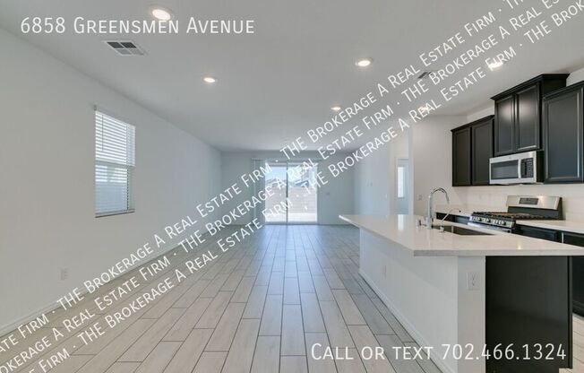 6858 GREENSMEN AVE