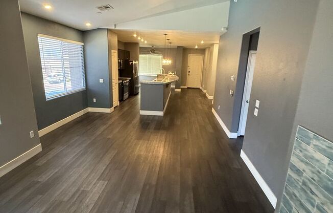 2 beds, 2 baths, $1,895, Unit # 204
