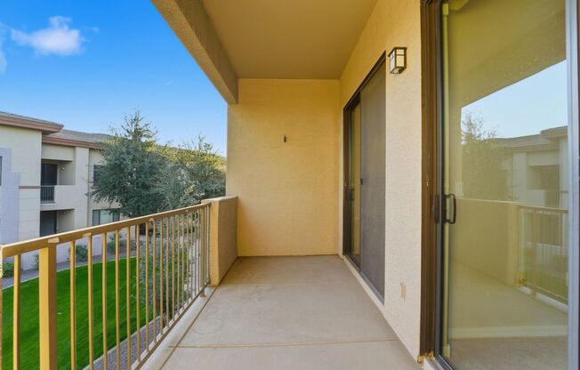 2 beds, 2 baths, $1,595