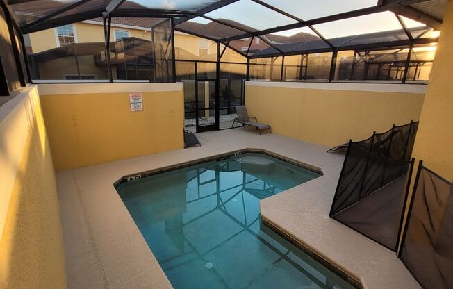Fully Furnished 4 bed 3 bath with Pool in beautiful community Paradise palms