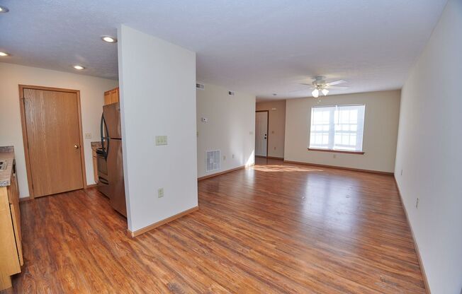 2 beds, 2.5 baths, 1,110 sqft, $1,405, Unit 2103