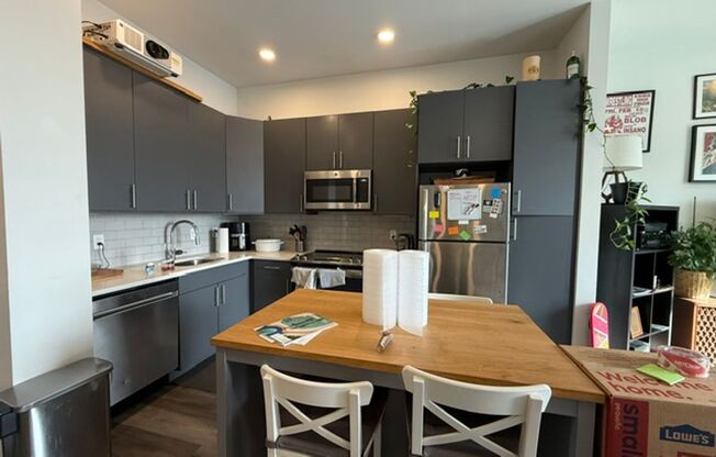 2559 Amber - Residential