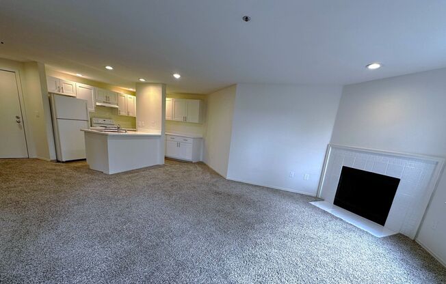 1 bed, 1 bath, 750 sqft, $2,100, Unit A 105