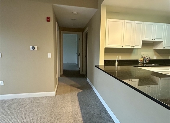 2 beds, 2 baths, 1,092 sqft, $2,700, Unit 1402