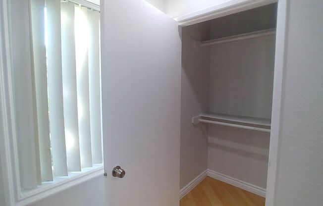 2 beds, 2 baths, 955 sqft, $2,595, Unit 510