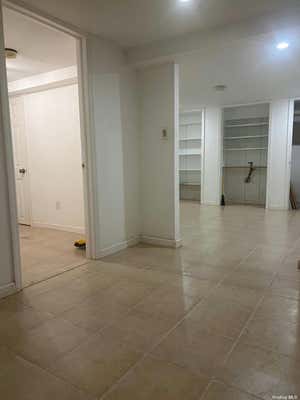 2 beds, 1 bath, $3,000