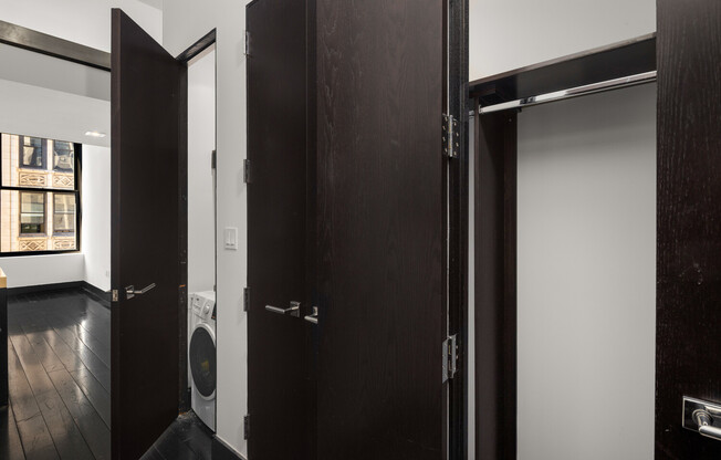 Studio, 1 bath, 500 sqft, $5,000, Unit 9G