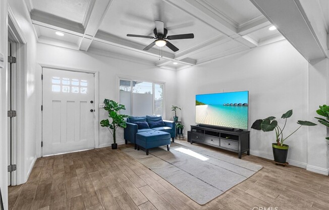 235 W 58 ST