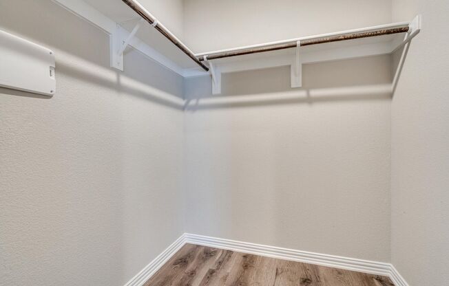 2 beds, 2 baths, 837 sqft, $1,750, Unit 3213T
