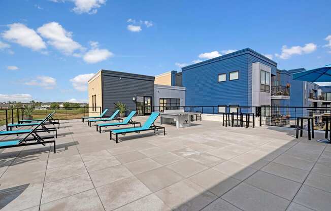 The Rooftop Deck at The Lafayette Apartment Homes, Weidner Real Estate Properties Apartments for rent Fitchburg, WI