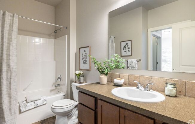 2 beds, 2 baths, 1,040 sqft, $1,710, Unit 6-302