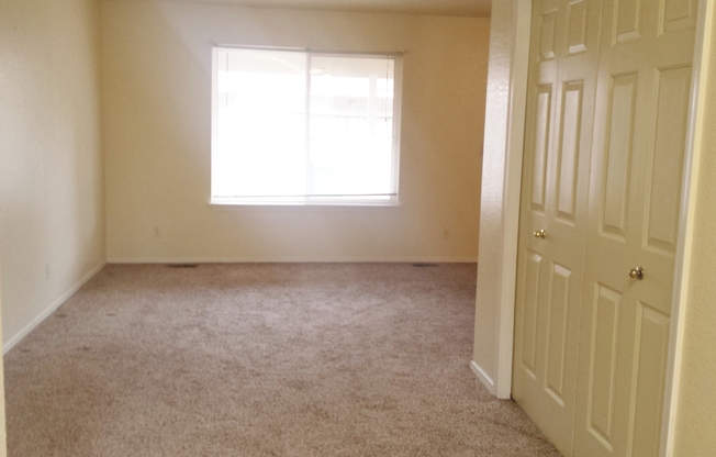 310 S. Ivy Street