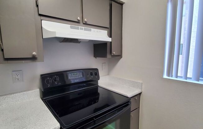 1 bed, 1 bath, 580 sqft, $1,150, Unit 226