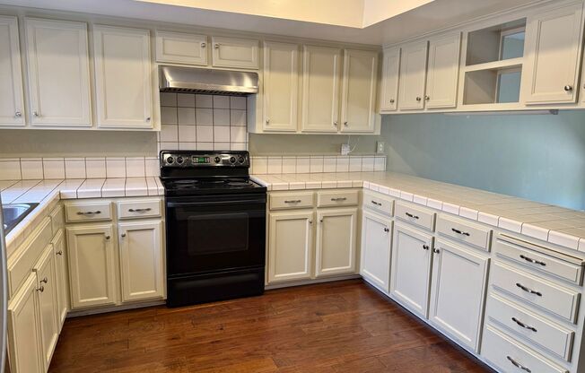 LOS GATOS RINCONADA HILLS - Beautifully located in the sought-after Rinconada Hills Resort Community