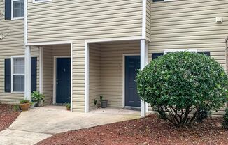 2 beds, 2.5 baths, $1,600, Unit Apt 107