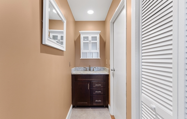 1 bed, 1 bath, 644 sqft, $2,400, Unit 407