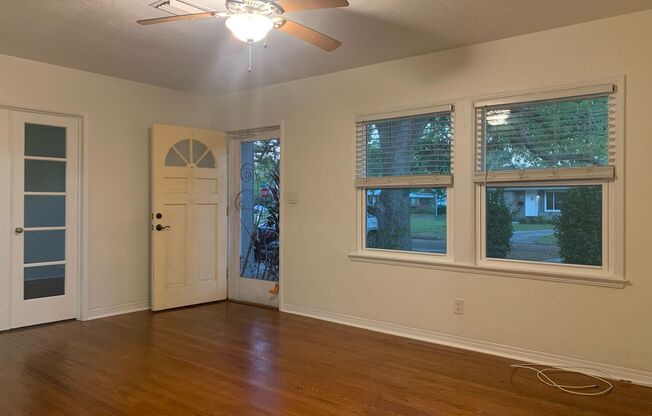 Charming Home In Allendale Terrace