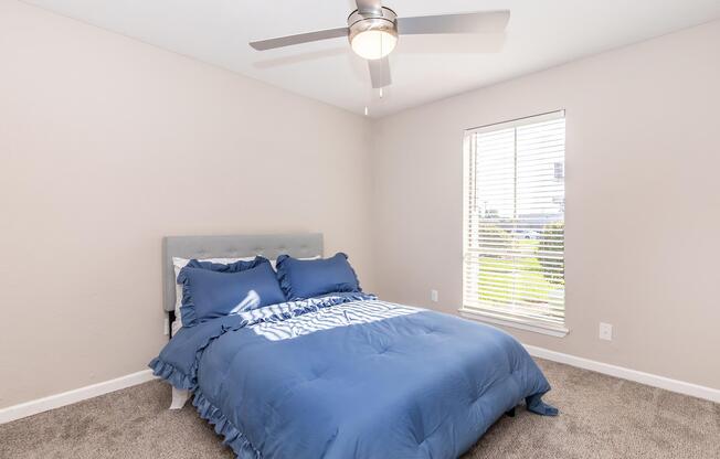 1 bed, 1 bath, 550 sqft, $900