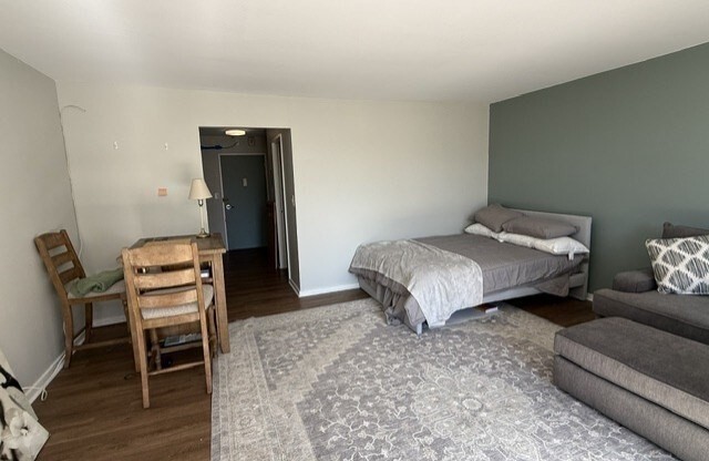 1 bed, 1 bath, 500 sqft, $2,750, Unit 506