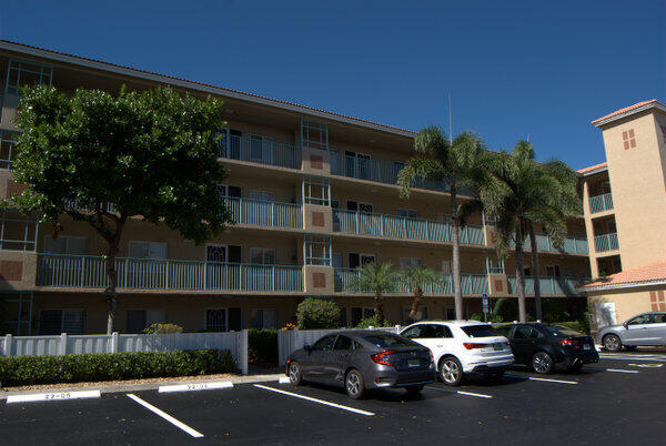 12511 Imperial Isle Drive