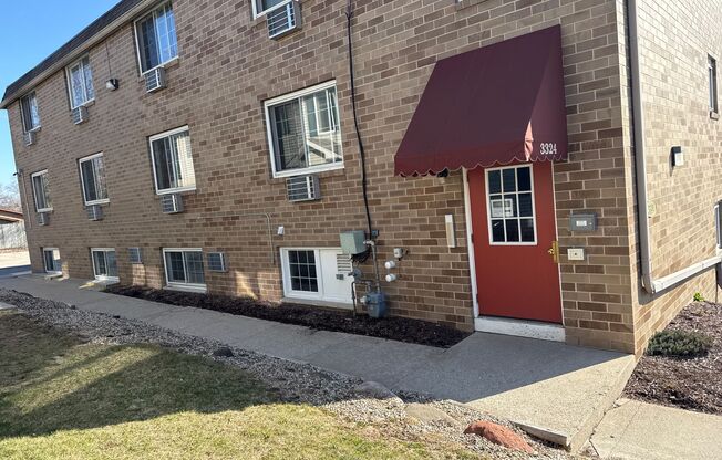 3324 Milwaukee St.