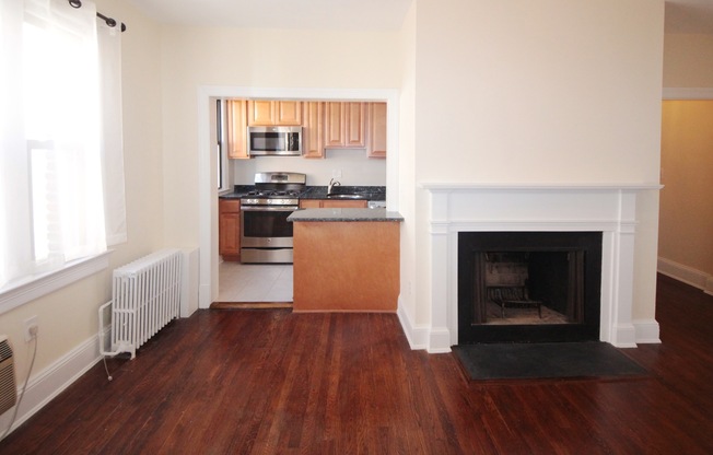 1 bed, 1 bath, $2,200