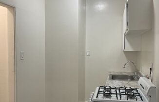 Studio, 1 bath, $1,495