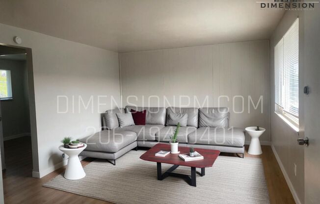 2 beds, 1 bath, 800 sqft, $1,155, Unit #9T