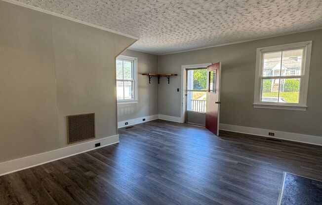 3213 Main St, S Chesterfield, VA 23803
