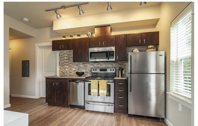 2 beds, 1 bath, 622 sqft, $1,695, Unit 312