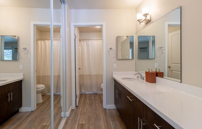 Studio, 1 bath, 360 sqft, $1,425, Unit 65