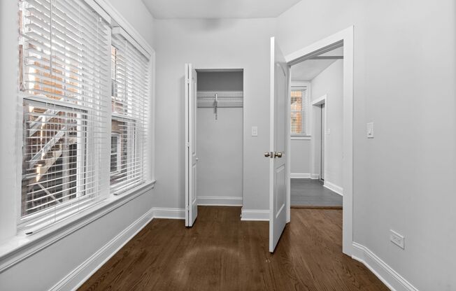 2 beds, 1 bath, 569 sqft, $2,150, Unit 1106-1st Floor