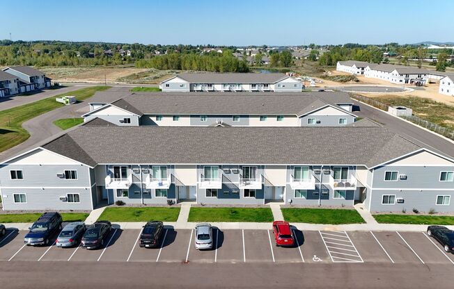 1 bed, 1 bath, 653 sqft, $1,274, Unit EC 4242-08