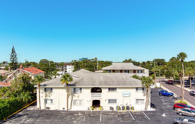 2nd Floor Condo in Daytona Beach