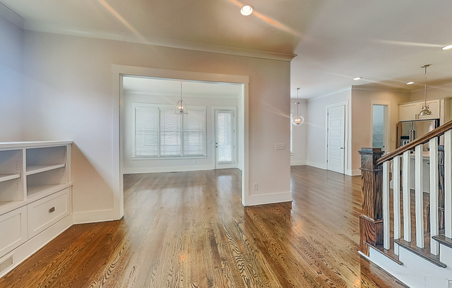 1322 ENGLISH ST NW