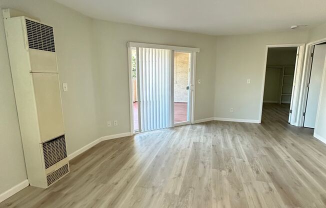 1 bed, 1 bath, $2,050, Unit 127D