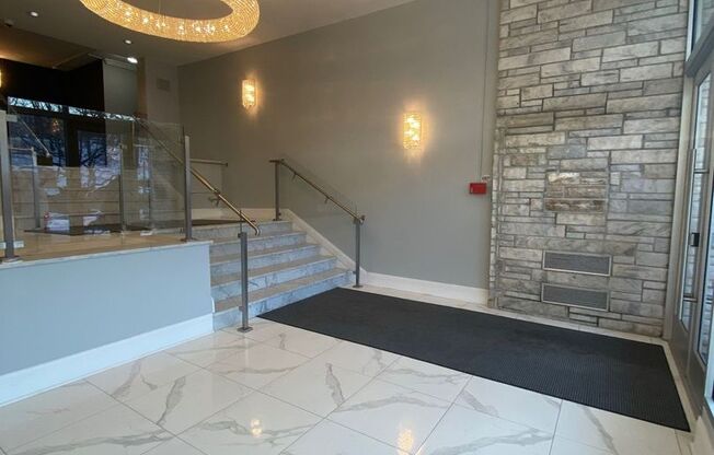 1 bed, 1 bath, $2,200, Unit 5D