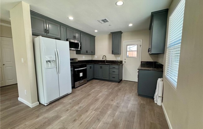 13931 AZTEC ST