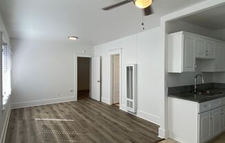 1 bed, 1 bath, 576 sqft, $1,665, Unit 14